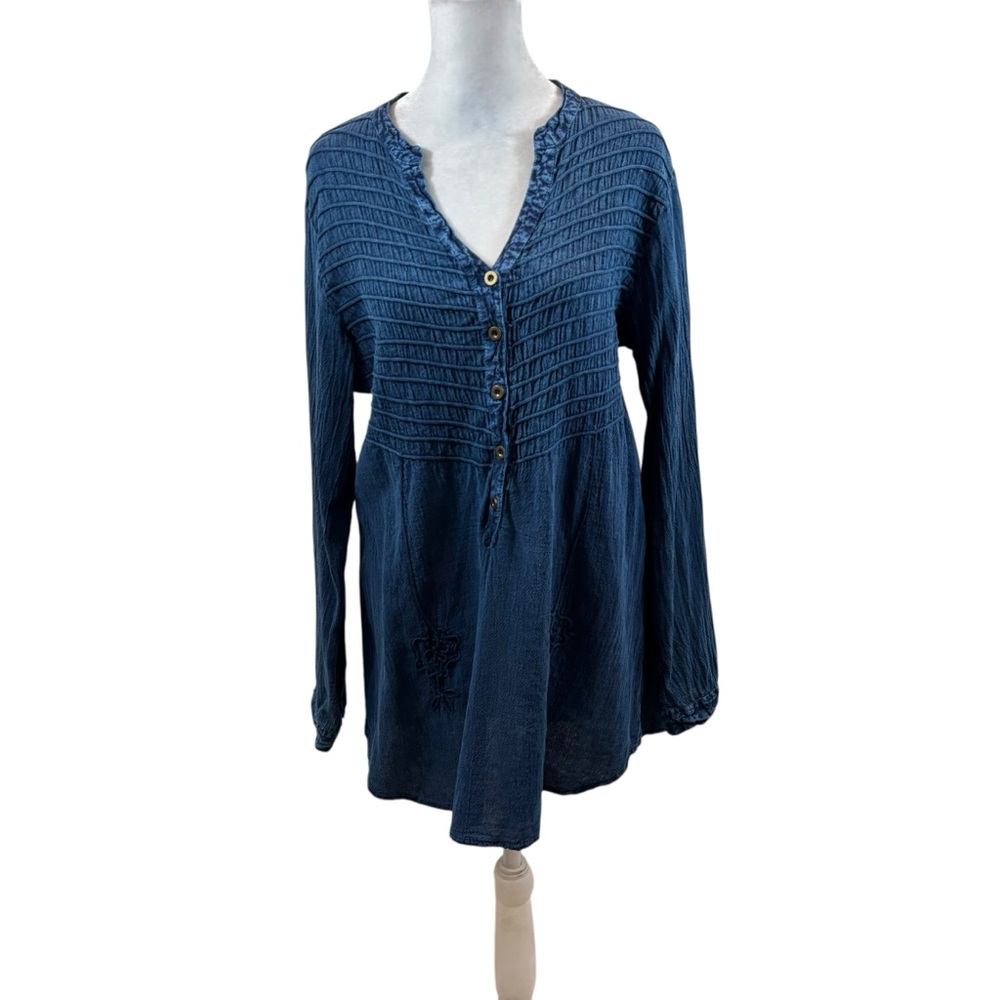 Ladies Karmin Brand Blue Pintuck V Neck Long Sleeve Blouse‎ Size Large